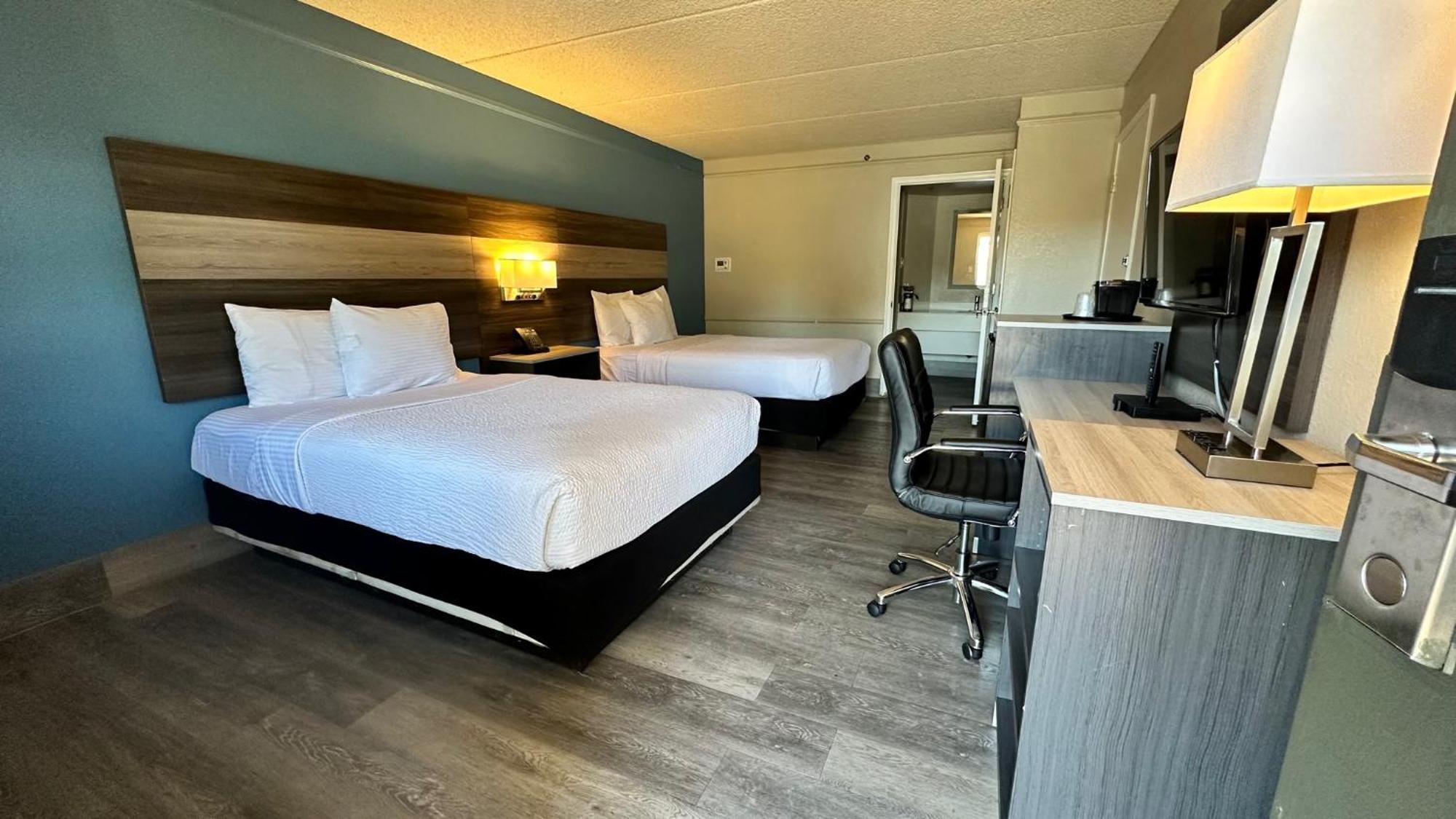 Days Inn By Wyndham San Diego Vista Dış mekan fotoğraf