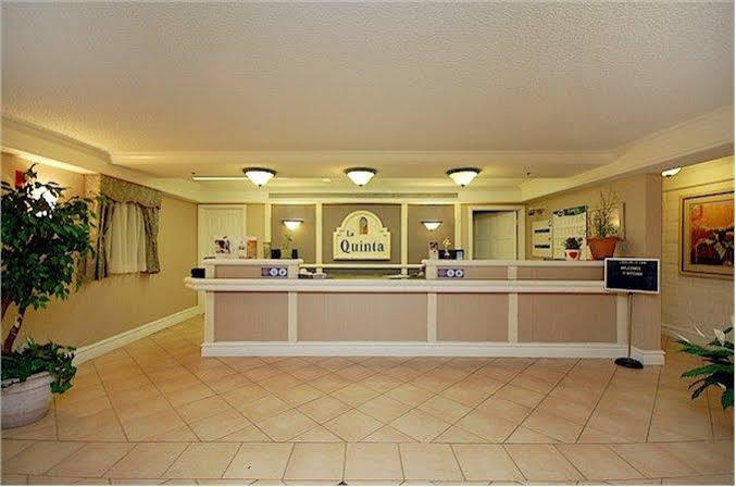 Days Inn By Wyndham San Diego Vista Dış mekan fotoğraf